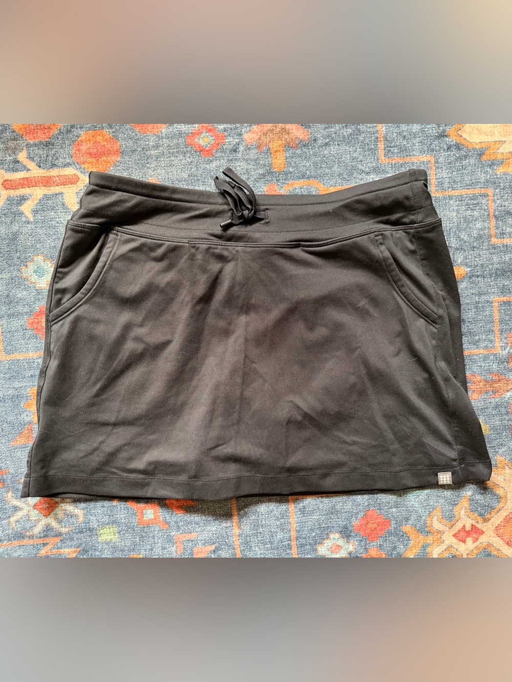 Title nine Black Skort